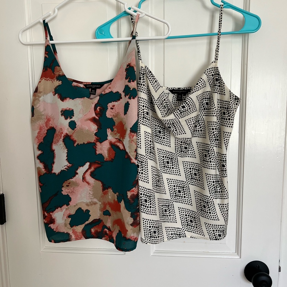 BANANA REPUBLIC Stylish Women's Tops - Multicolor and Black & White